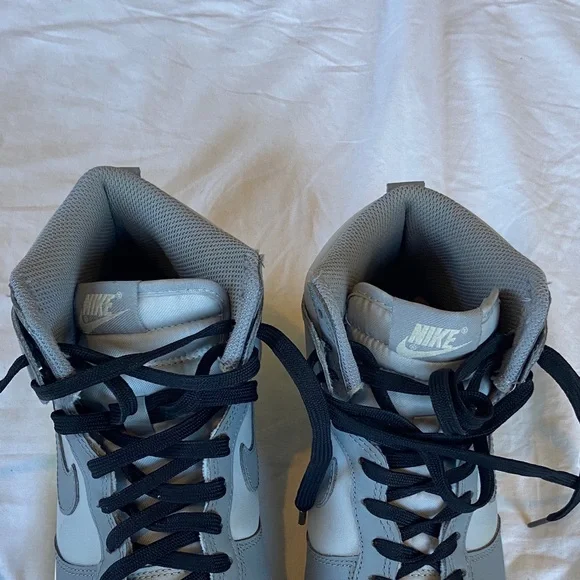 Nike Dunk High Aged Grey Sneakers Grey Fog/Particle Grey DD1869 001 Women Size 8 - Picture 5 of 13